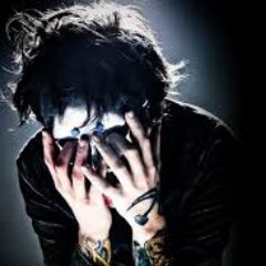 apoiC9's profile picture. BUYGEEWG
~UNDER18~
~KO.KING~
~2 DUDES~