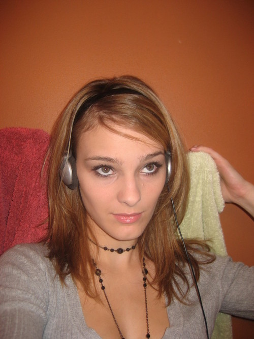 Ashley_819's profile picture. Meet new friends, chat, and find a date online http://t.co/GRTP5SHLB0