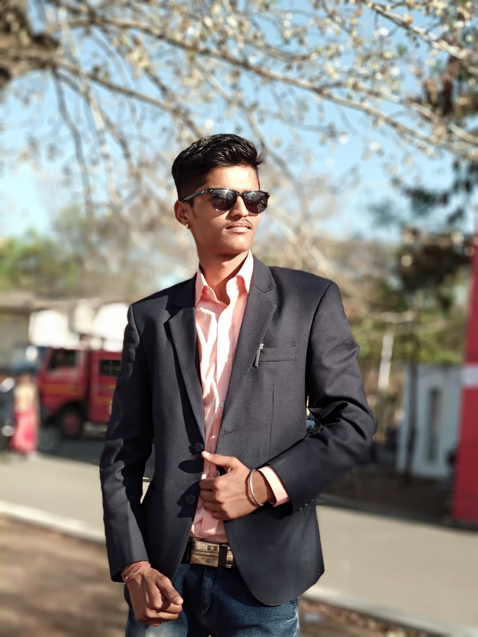 Dadajejurkar24's profile picture. Electrical engineer