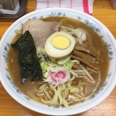 ハゲオヤジ 嫌煙オヤジ また出た 喫煙者長生きdqn 婆さんが長生きでも自分がそうなるのか それに受動喫煙被害は考えてないのか パパ で喫煙者 それってdvだよね 何重の意味でもアウト ヤニカス通信 ヤニカス