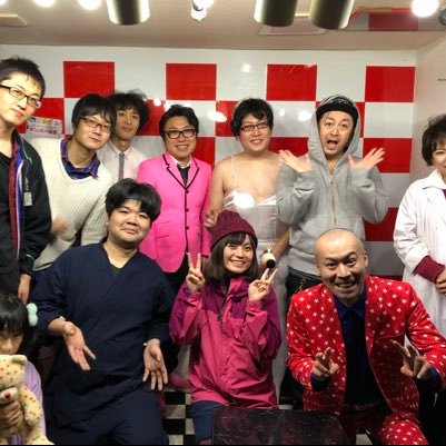 pingeininkyokai's profile picture. 世界ピン芸人協会。2017年発足。所属芸人は100名以上。年に1度の賞レース「世界ピン芸人協会大賞」開催。まん☆だん太郎https://t.co/FlY6pmLcAX