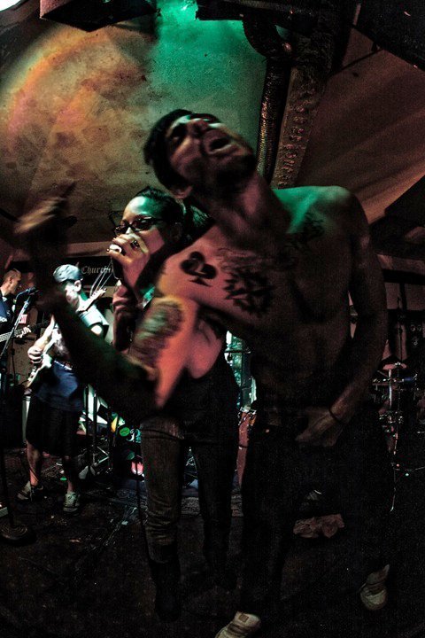 dniz0r's profile picture. fuck you, die slow.