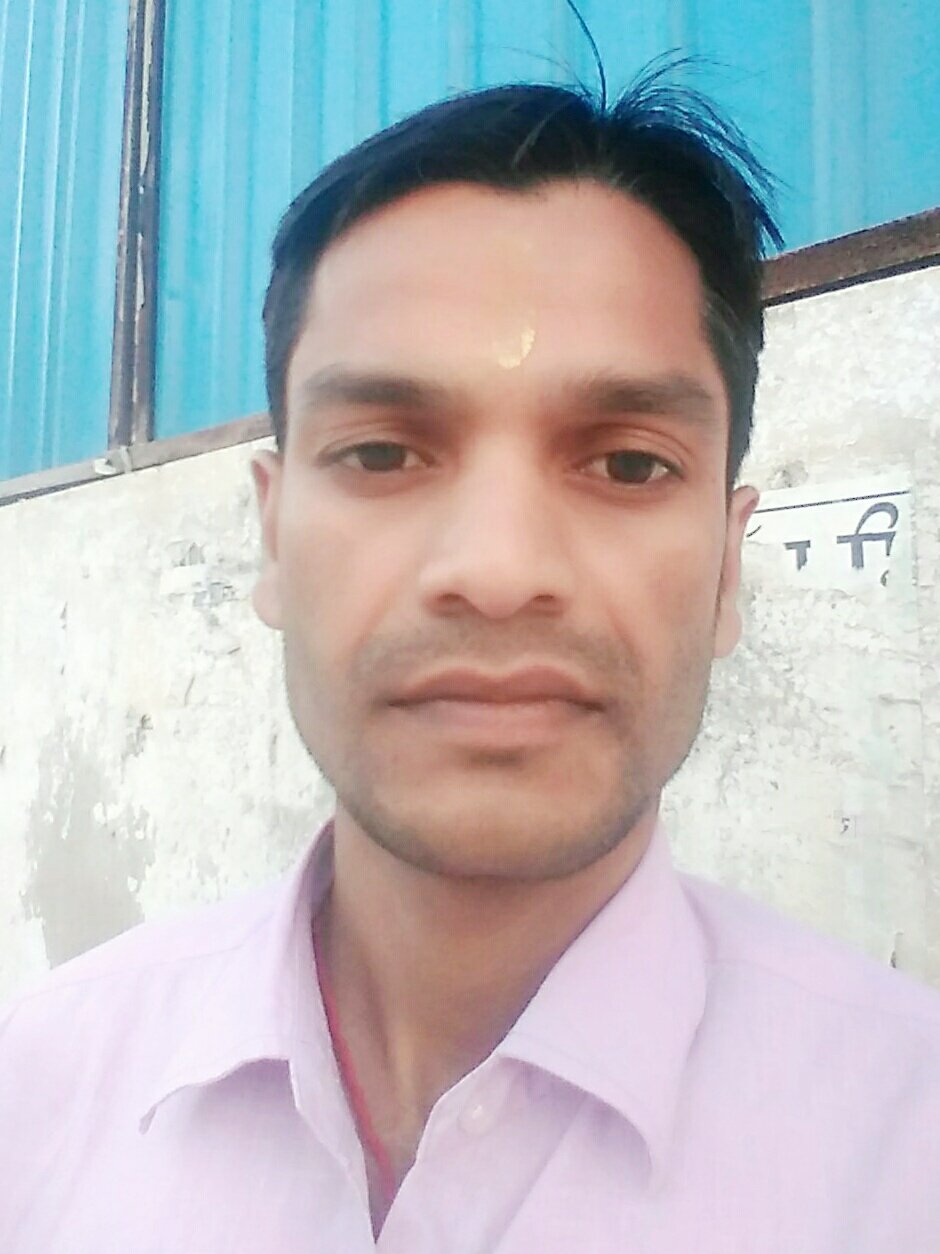 Shailes75288562's profile picture. Student