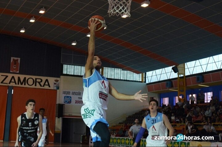 Gabriel Román Profile