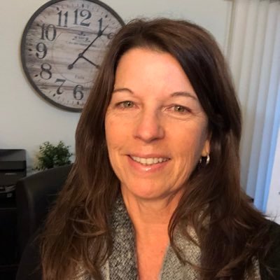 Mom, Tech Coordinator/Coach/Teacher, Learning Enthusiast, Passionate about Tech Integration, Mentor, Blogger, Google Certified Trainer and Innovator! #LAX18