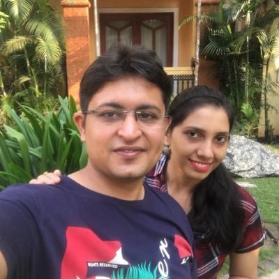 ShastriViren's profile picture. Dip me in chocolate and call me dessert.