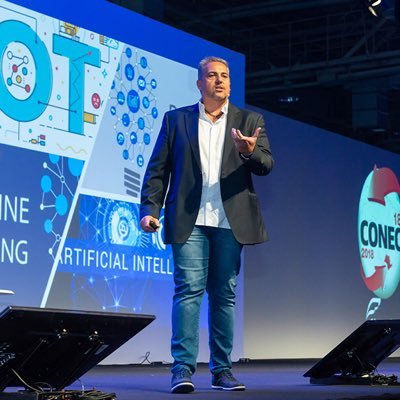 Rfurck's profile picture. Só tentando ser melhor hoje do que era ontem, e avaliando o que preciso pra ser melhor amanhã....a essência do Q+....