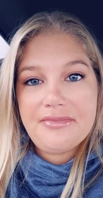 carrie_ernst's profile picture. Full schedule, full heart