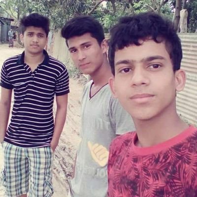 মানুষ বলে তুমি প্রেম ছাড়া বাঁচবে না। আমি
মনে করি অক্সিজেন আরও বেশি গুরুত্বপূর্ণ।