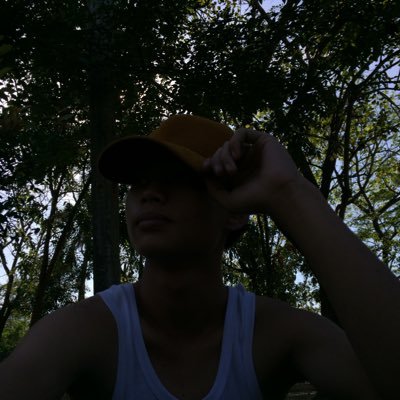 johnlaurencema6's profile picture. 