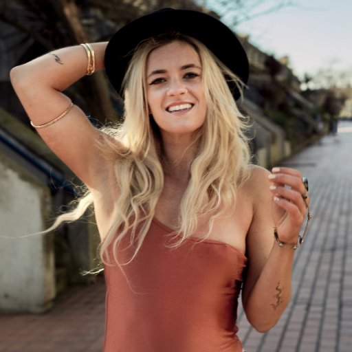 Founder Mad To Live
⚡Roving Journo
✨Trustee Wave Project Uk
🌴All That's Adventure,Travel, Life, Love & Radness 🌙