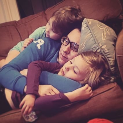 mrsvanceypants's profile picture. Wife | Mommy | Grad Student 
》#tired《