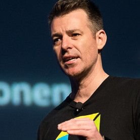 Tech, marketing, muso (Dave Ando). #DX #cloud #AI. I like convos, tacos. Podcast “Tech Seeking Human” and “Robbo Live”. Eagles, Peloton, Soccer Dad.