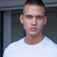 ST (@stevetyson_) 's Twitter Profile