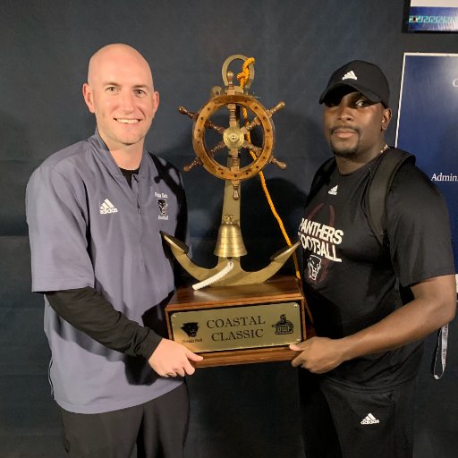 University of Indianapolis | Offensive Coordinator (QBs) | 9x GLVC Champs | Back to Back GLVC Champs | 🏆🏆🏆🏆🏆🏆🏆🏆🏆 | @UIndyFB #GoHounds #TogetherWeWin