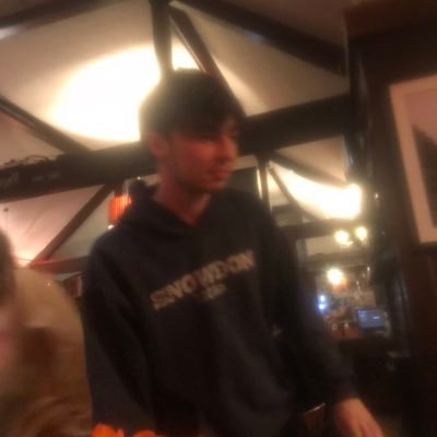 luddy_gregg's profile picture. 22 / Classic Rock Music / Spurs #Vigneverforget