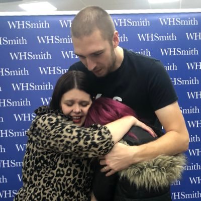 sheena1813's profile picture. New Profile 🙈 Starting Over 🙊 Follow up 😇 01/10/16 ❤️