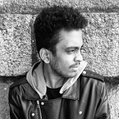 imadsyed54's profile picture. Everyone has two eyes 👀 but nobody has the same view... Im just a trial of a thriller