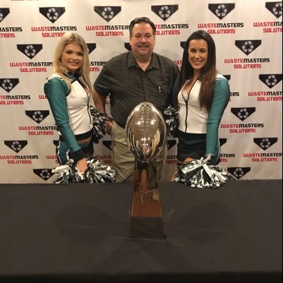 whatthewhat100's profile picture. Married for over 38 years, three amazing talented children. Cooking is my passion, flat top grill, smoker, creating food, feeding all people!