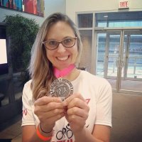 Mariane Bertagnolli (@mari_br_montrea) 's Twitter Profile