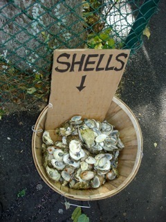 http://t.co/fhRhTJYfc5 shares information & reviews related to oysters. Have something you'd like reviewed or posted on our popular blog, just ask.