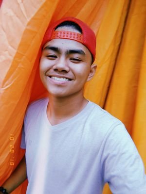 Yajeec1910509's profile picture. I don't need to change myself to make people happy coz if they really love me they will accept me for who I am.