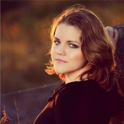 elenaleec2a's profile picture. #Arete, #Author , #Engineer, #Entrepreneur #adoptee