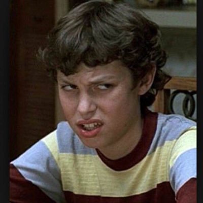 StayleeBrown's profile picture. lord protect me while I get this bag