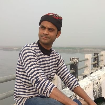 safitahir1's profile picture. 