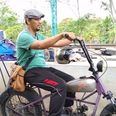 sufimurti's profile picture. Baca, jepratjepret, Jepon, meet to others, sport, art, adventure, panjat, bow, nulis, Mua Thay...capek nulisnya..😩
