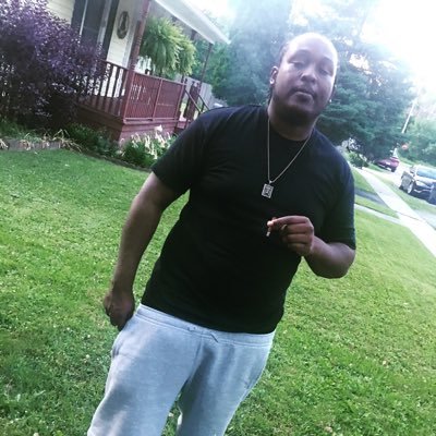 Big_Stone500's profile picture. Instagram Quise_boi