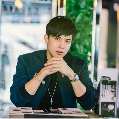 fckovasin's profile picture. 