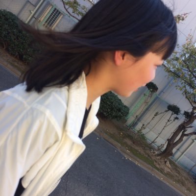 MaruuRikaaa's profile picture. 【レぺ狂】【フォロバ5454％】無言フォローすみません。ふぉろーおねがいします、りゅーまる推し すきすぎてくるってきてる😶おおさかにすんでるちゅうがくにねんせい