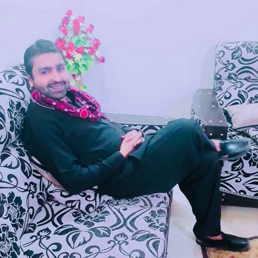 mmn_says's profile picture. Engineer by Profession. Work, Food, Family and friends are love.