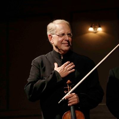 The Official Twitter of Shlomo Mintz. Violin & Viola virtuoso and conductor.