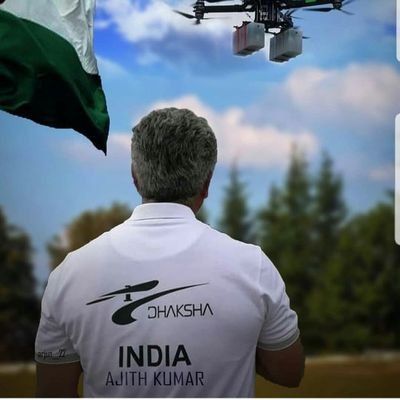 Thala...Dada...Dhoni...No personal...I'm here ONLY FOR THALA...LIVE&LET LIVE