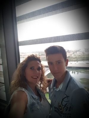 Mariang43269519's profile picture. No ser como todos