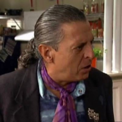 Parody- cuenta del gran actor mexicano Frankie Rivers. La toalla del mojado. Papá del cabeza de papita adobada.