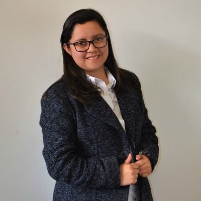 Educación
Especialización en Gerencia
Universidad de La Sabana
Analista política
Muner
Organización de las Naciones Unidas ONU