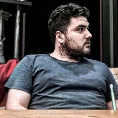 frtozl's profile picture. 