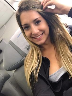 Kader19040240's profile picture. Jeanne