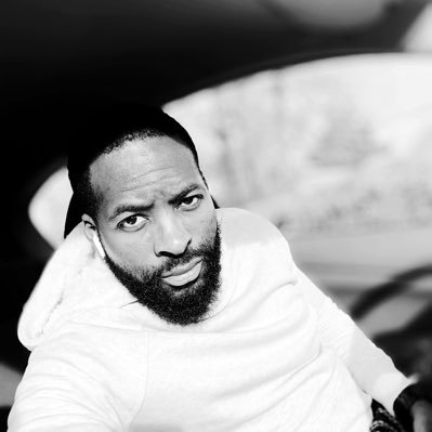 peaceblack's profile picture. 