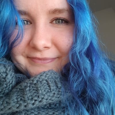 Games Programmer @MightyKingdom | VR/AR enthusiast | Musical cast recordings fiend | Magical hair color changing witch | F1 & fantasy books fan | Bi | she/her