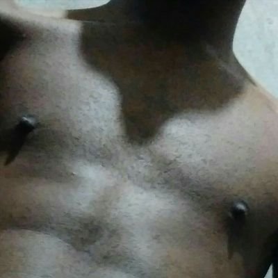 Andrewhotcali's profile picture. 😈😏😋🤤🍆🐚🍑💦
compartiendo lo rico que veo, libertad es lo que da esta app y aprovecho para poner picante
