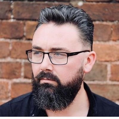 Former rowing coach turned barber/hairdresser https://t.co/Q7fXzNm3ZW
#avfc #redsox
#leicestertigers  #englandcricket #newenglandpatriots