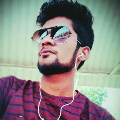 देश के आगे कुछ भी नहीं खुद भी नहीं 'जय हिंद'