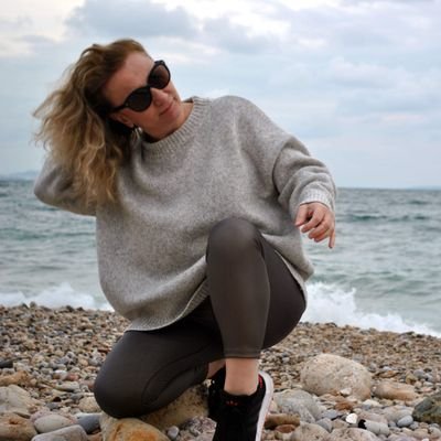 PhD canditate AI Urban
Msc strategy and risk management NKUniv of Athens &
Artist thinker but also a soccer mom loyal devotee of #ARIS team