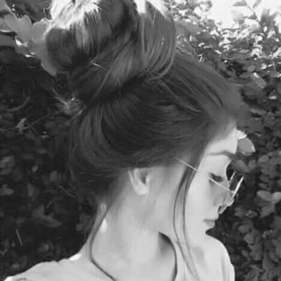 gmarhooom's profile picture. ليس كل ما أكتبه يعنيني ولكن اشياء راقت لي 😴♥️