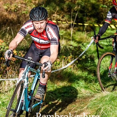 justin771924's profile picture. Family, Country, Sport, Music.