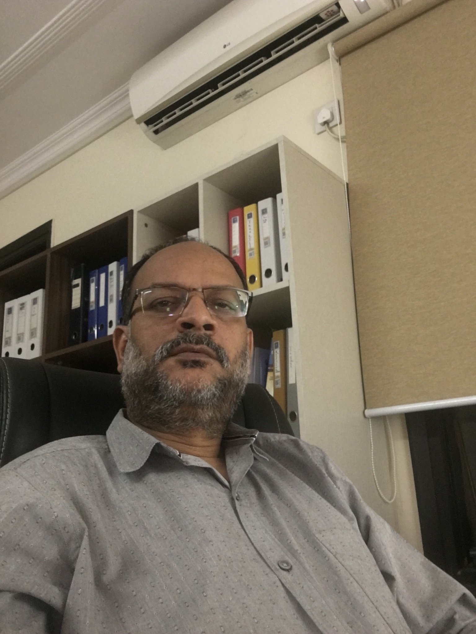 गॉव और विकास समझ मे आता है
I try to understand rural n development communication